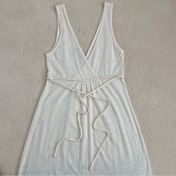 Sleeveless Flower Dress V Neck Ivory/Cream 100% Cotton Made in USA Size Small - Picture 6 of 9